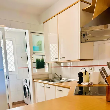 El Duque Ocean View Апартаменты *