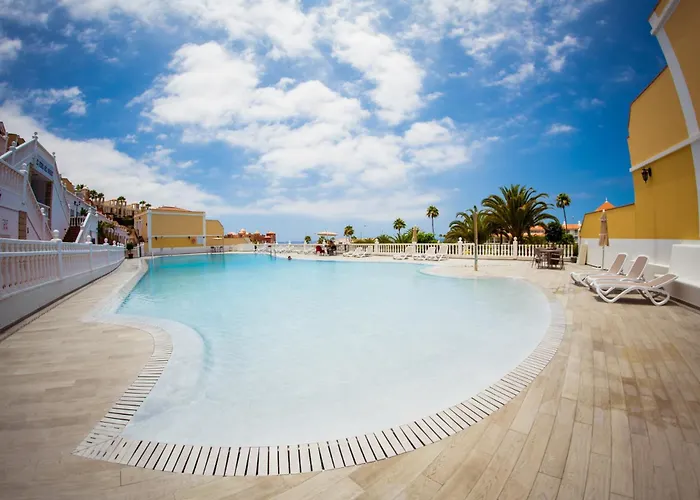 Апартаменты El Duque Ocean View *