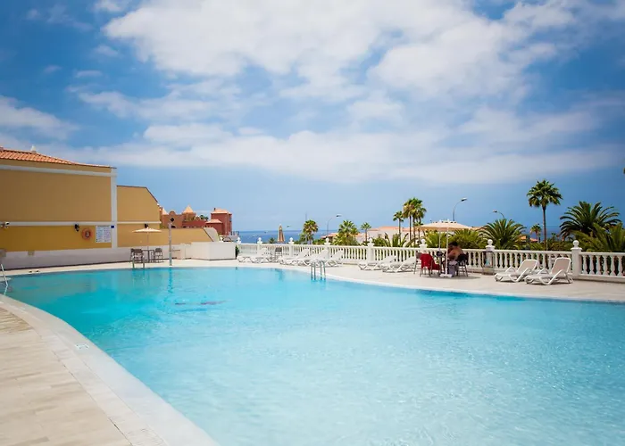 El Duque Ocean View Адехе